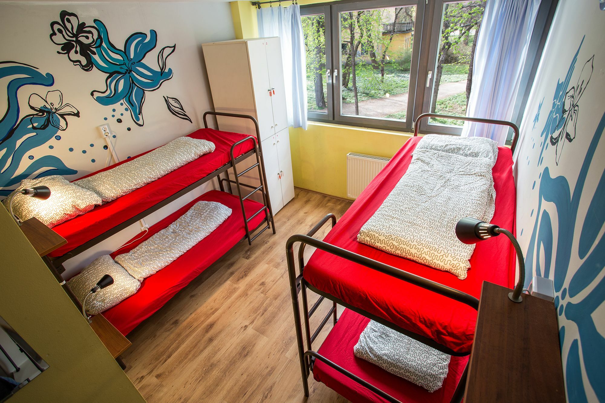 布达佩斯岛上旅馆旅舍 外观 照片 Hostel in Prague